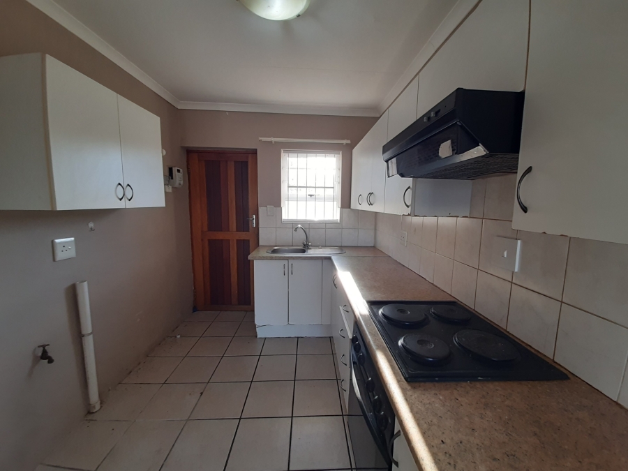 3 Bedroom Property for Sale in Cambridge West Eastern Cape